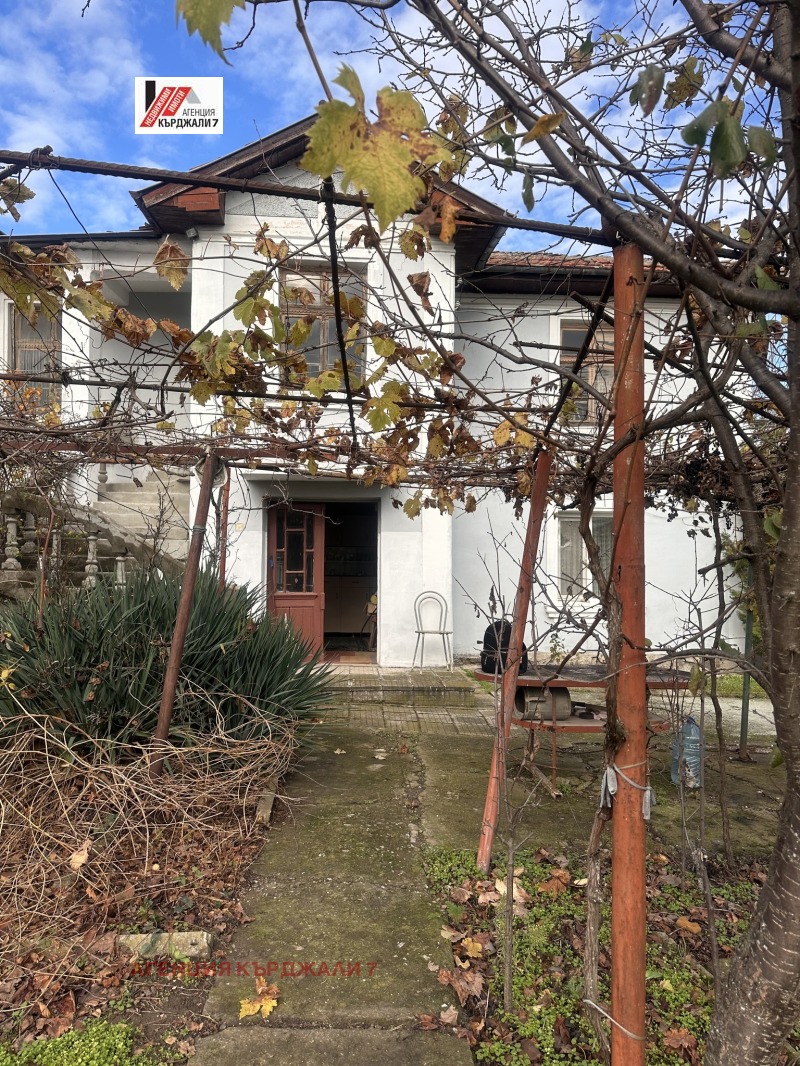 Продава КЪЩА, с. Конуш, област Хасково, снимка 2 - Къщи - 52627055