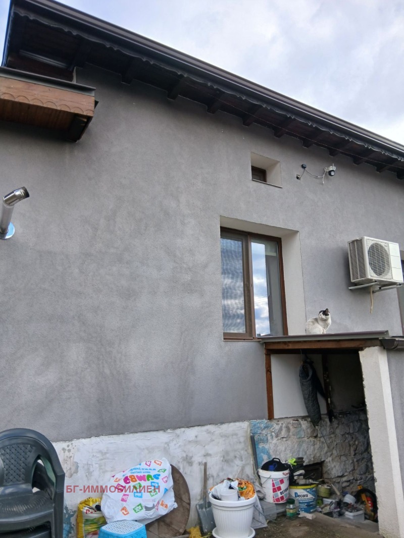 Продава КЪЩА, гр. Кресна, област Благоевград, снимка 2 - Къщи - 53527365