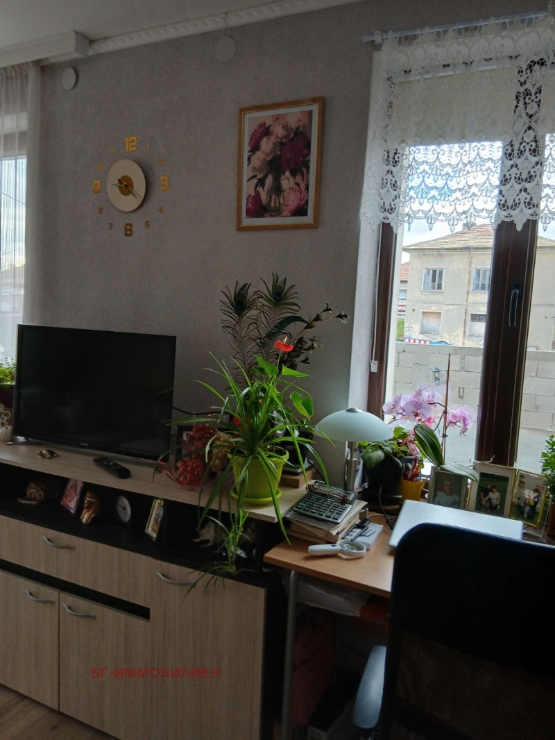 Продава КЪЩА, гр. Кресна, област Благоевград, снимка 12 - Къщи - 53527365