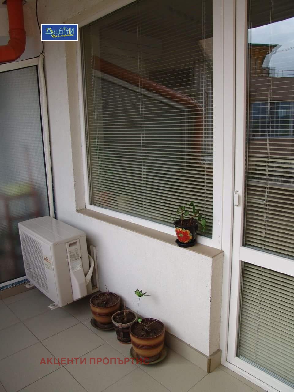 Продава 3-СТАЕН, гр. Велико Търново, Колю Фичето, снимка 4 - Апартаменти - 56079340