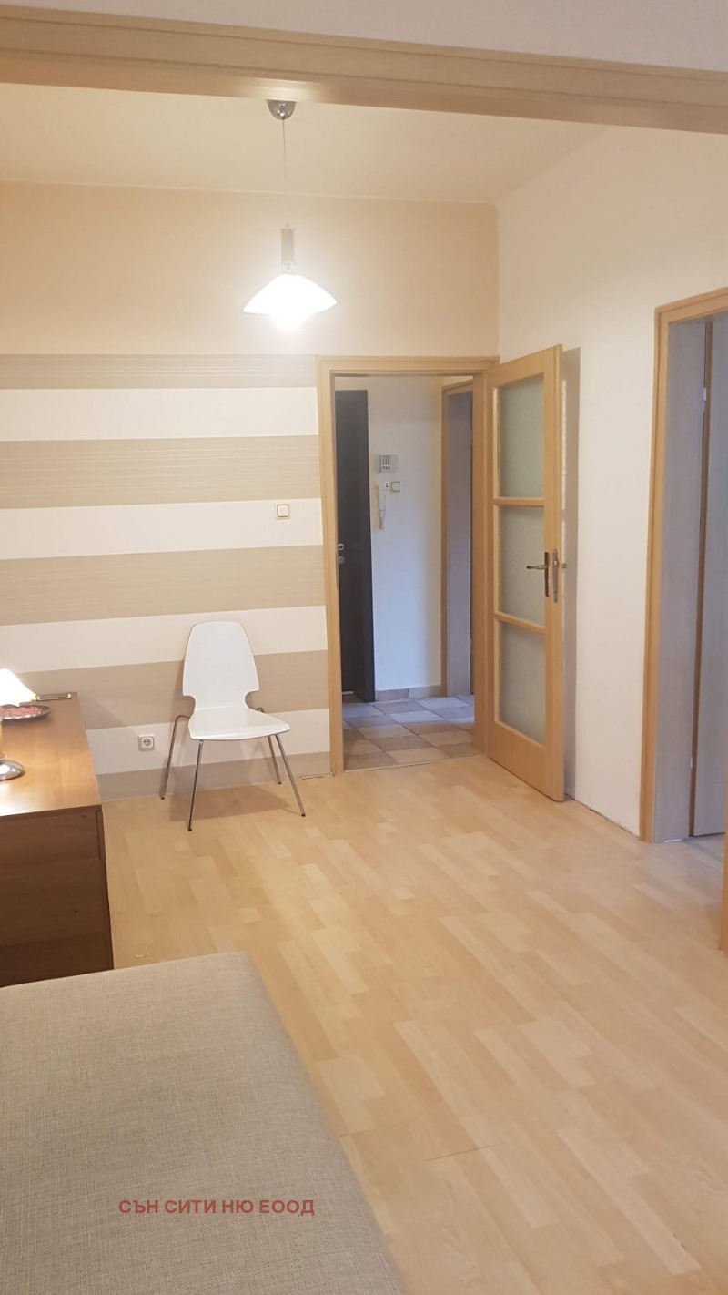 Продава 3-СТАЕН в град София, Център - 70 кв.м / 338 000 € » 661 070.54 лв., СЪН СИТИ НЮ ЕООД