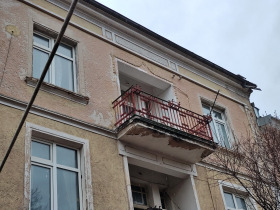 Продажба на имоти в гр. Гоце Делчев, област Благоевград — страница 3 - изображение 12 