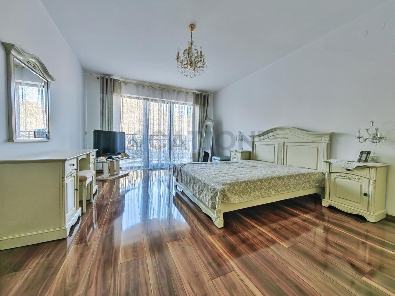 In vendita  2 camere da letto Varna , k.k. Slanchev den , 157 mq | 98117917 - Immagine [3]