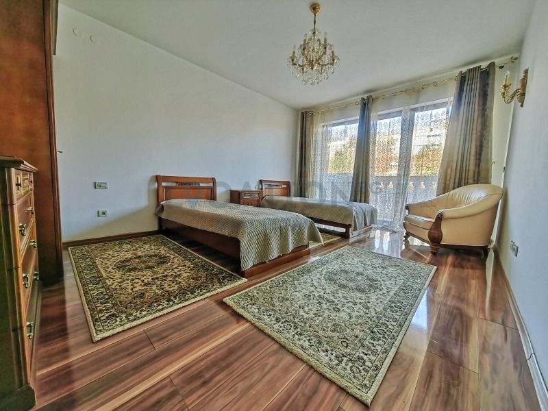 In vendita  2 camere da letto Varna , k.k. Slanchev den , 157 mq | 98117917 - Immagine [7]