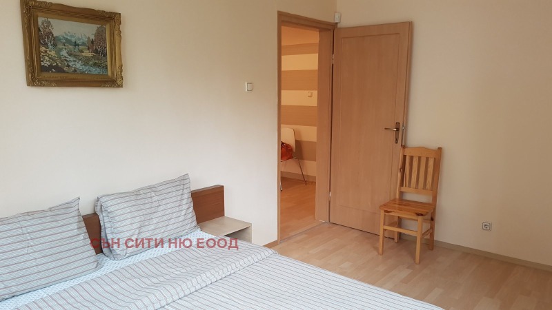 Продава 3-СТАЕН, гр. София, Център, снимка 3 - Апартаменти - 52454644