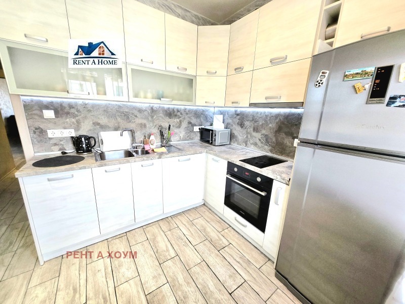 Продава 3-СТАЕН, гр. София, Център, снимка 3 - Апартаменти - 52559816