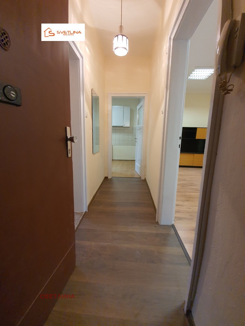 Продава 4-СТАЕН, гр. София, Център, снимка 10 - Апартаменти - 53228004