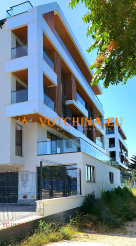 1 dormitorio Galata, Varna 1