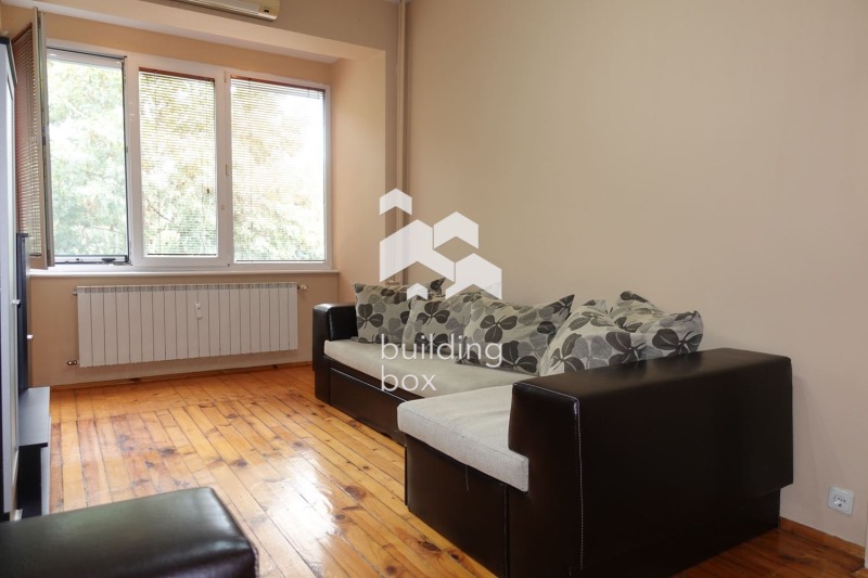 Продава 2-СТАЕН, гр. София, Център, снимка 2 - Апартаменти - 52615984