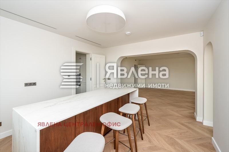 Продава 4-СТАЕН, гр. София, Изгрев, снимка 16 - Апартаменти - 53930993