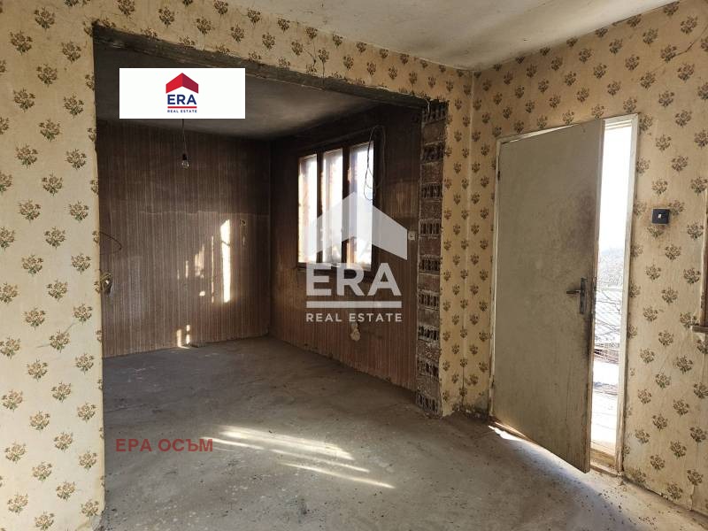 Продава КЪЩА, с. Изворче, област Ловеч, снимка 4 - Къщи - 53241208