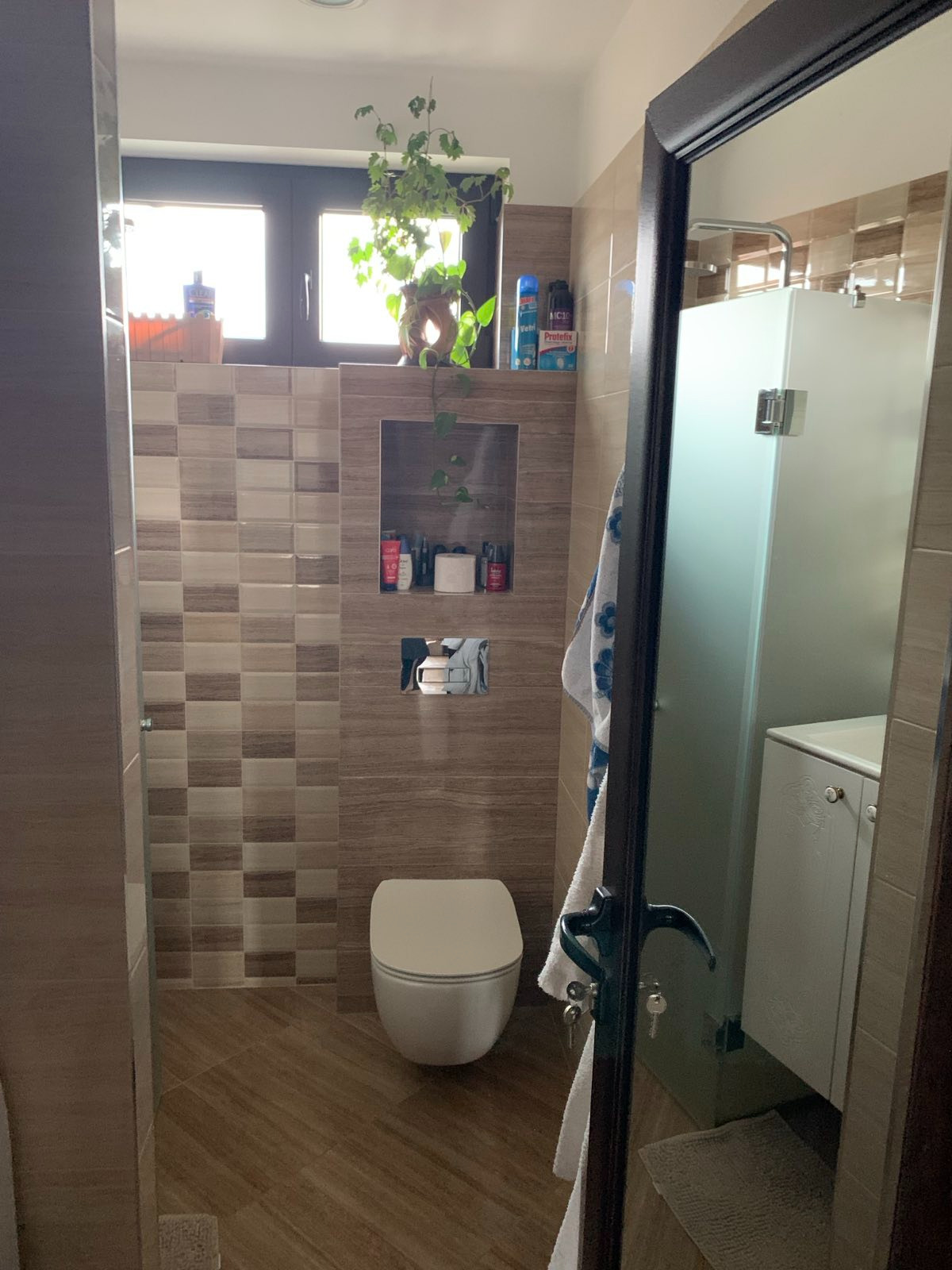 Продава ЕТАЖ ОТ КЪЩА, гр. Кюстендил, Могилата, снимка 17 - Етаж от къща - 55127165