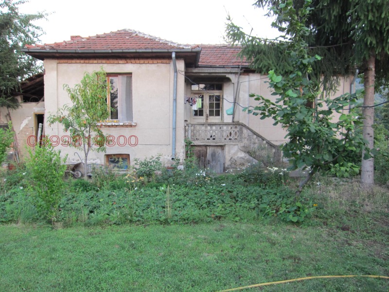 Продава КЪЩА в област Пловдив, с. Тополово - 79 кв.м / 67 995 € » 132 986.66 лв.