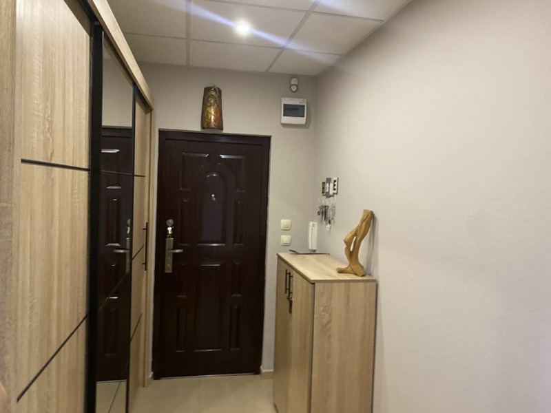 Na sprzedaż  1 sypialnia Sofia , Wrabnica 1 , 61 mkw | 61176910 - obraz [7]