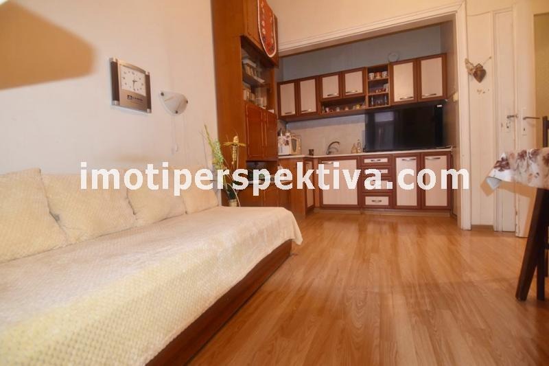 Til salg  1 soveværelse Plovdiv , Tsentar , 75 kvm | 42859710