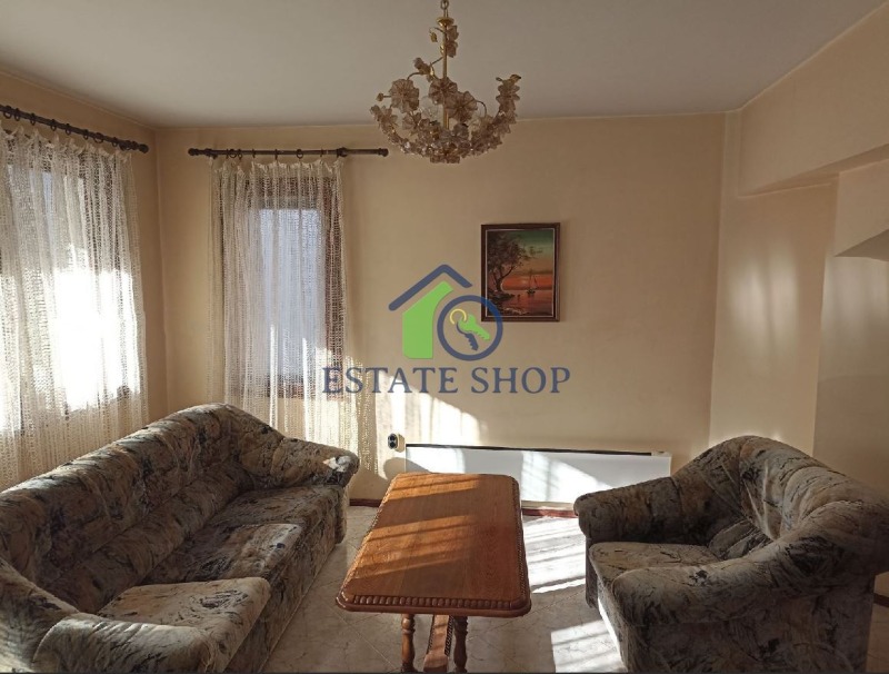 À vendre  2 chambres Plovdiv , Karchiyaka , 104 m² | 81230887 - image [2]