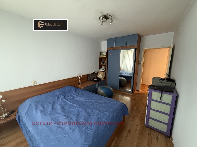 En venta  2 dormitorios Stara Zagora , Tsentar , 72 metros cuadrados | 83609895