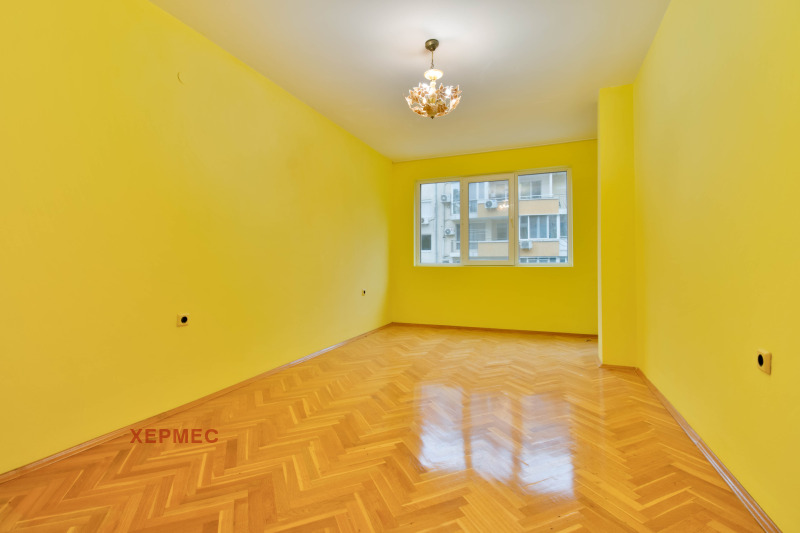 Продава 3-СТАЕН, гр. Бургас, Възраждане, снимка 8 - Апартаменти - 53416470