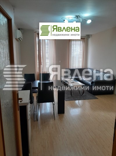 Til salgs  3 soverom Sofia , Krasno selo , 114 kvm | 20808048 - bilde [9]