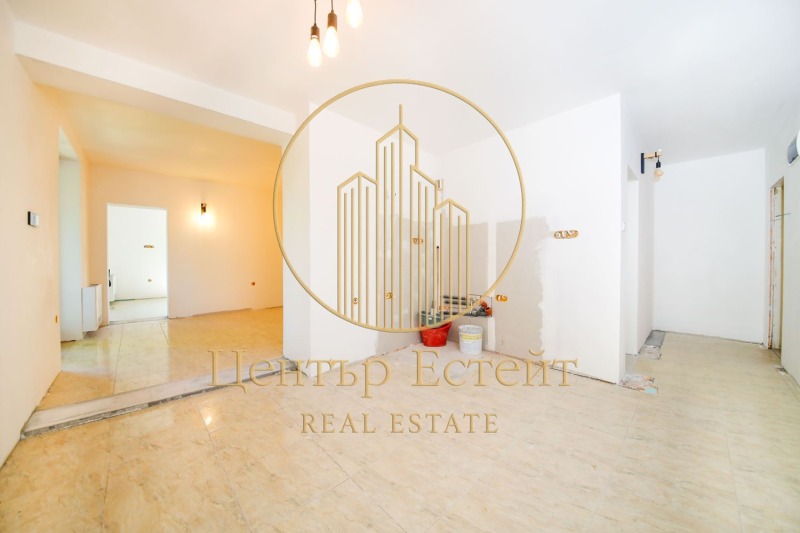 Na sprzedaż  Domek Plewen , Idealen centar , 119 mkw | 50160528 - obraz [5]