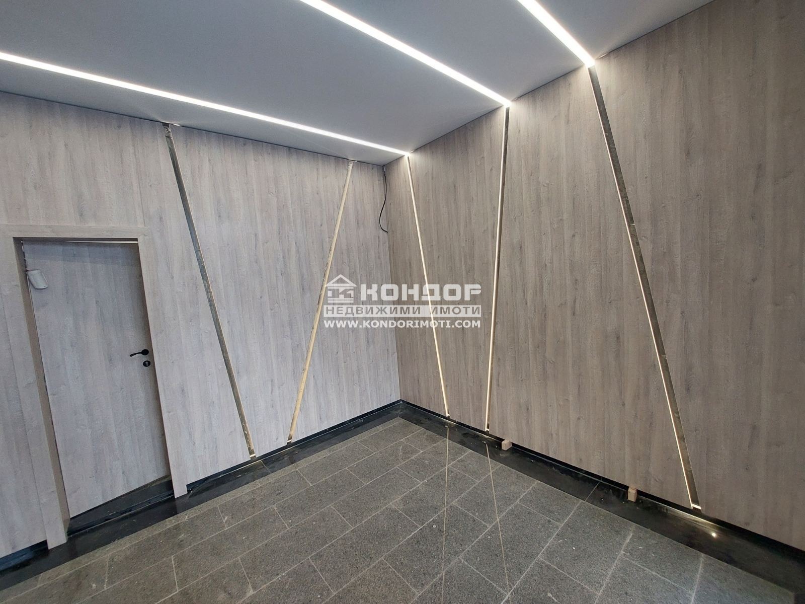Продава 3-СТАЕН, гр. Пловдив, Остромила, снимка 2 - Апартаменти - 52934754
