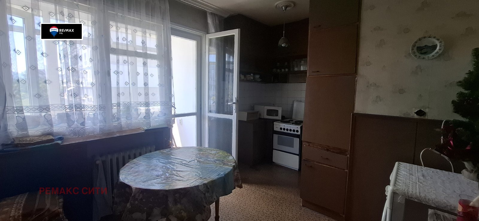 Продава 3-СТАЕН, гр. София, Лагера, снимка 3 - Апартаменти - 55431364