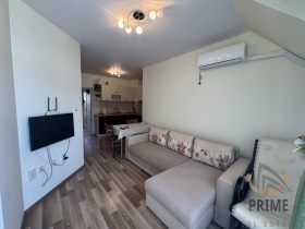 1 sovrum Vazrajdane, Burgas