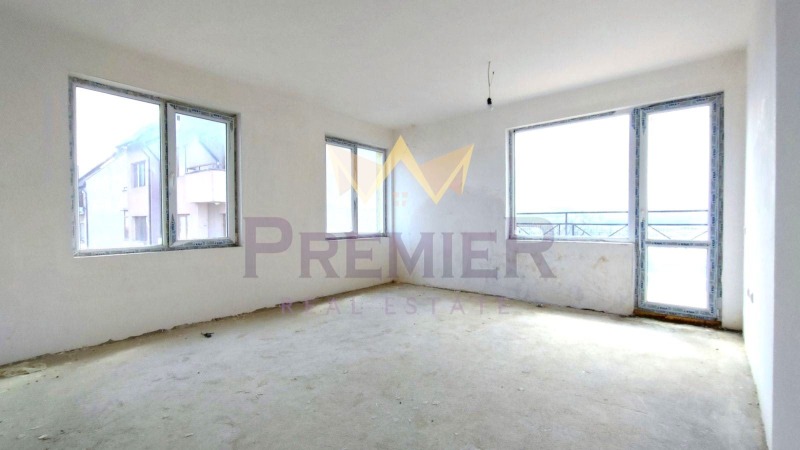 Продава  2-стаен, град Варна, Погреби •  125 000 EUR • ID 94041912 — holmes.bg - [1] 