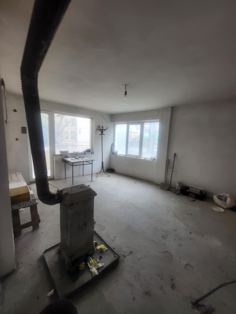 Eladó  2 hálószobás Pleven , Sirok centar , 97 négyzetméter | 78612302 - kép [13]