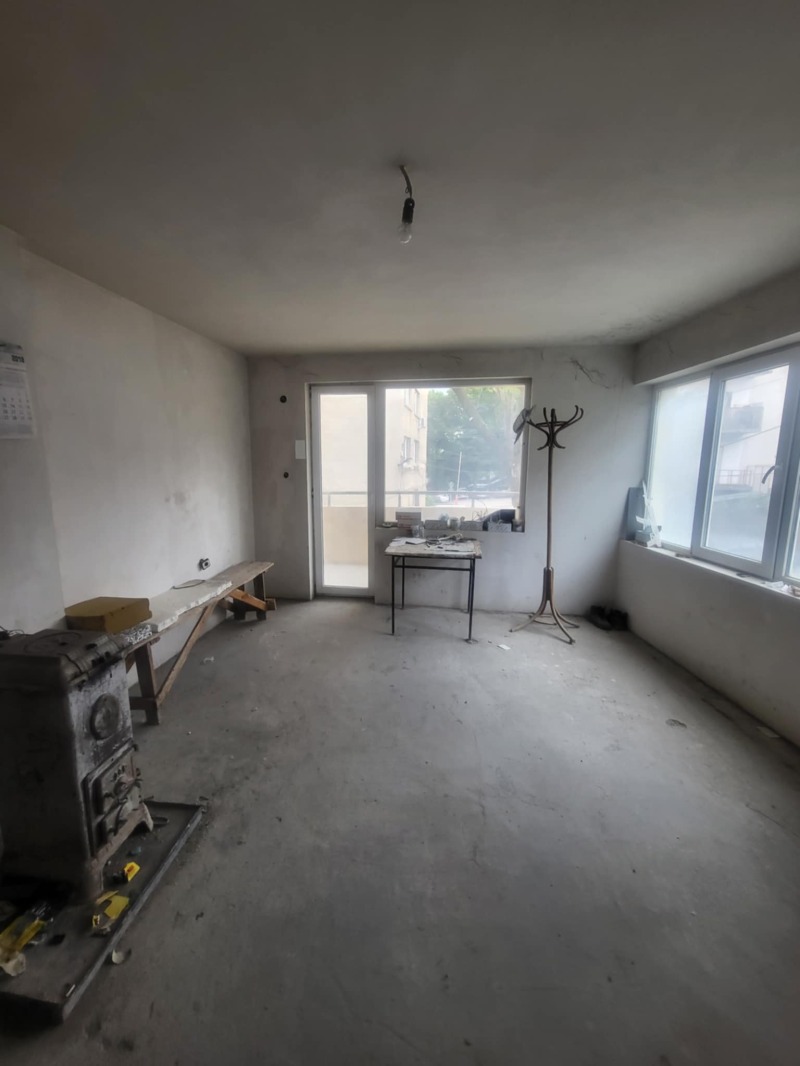 Eladó  2 hálószobás Pleven , Sirok centar , 97 négyzetméter | 78612302 - kép [10]