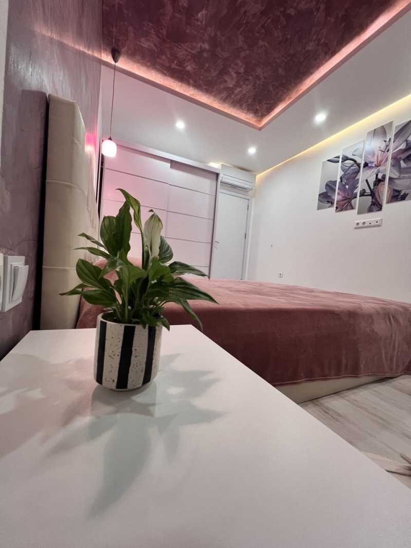 Продава  3-стаен град Варна , к.к. Св.Св. Константин и Елена , 124 кв.м | 86750778 - изображение [6]
