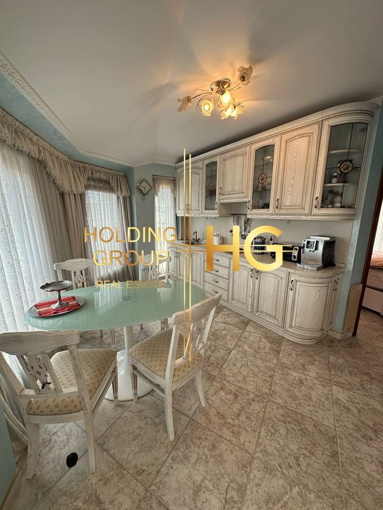 Продается  3+ спальни Варна , Операта , 188 кв.м | 27210012