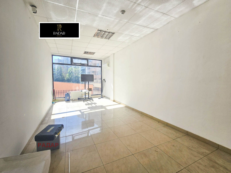 En venta  Oficina Sofia , Dianabad , 35 metros cuadrados | 35030520 - imagen [3]