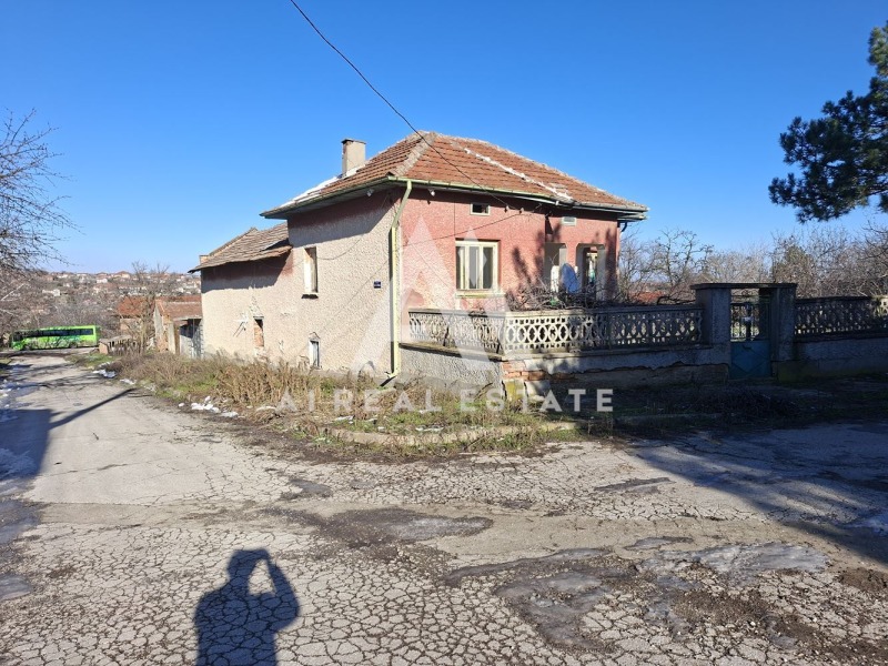 Продава КЪЩА, гр. Славяново, област Плевен