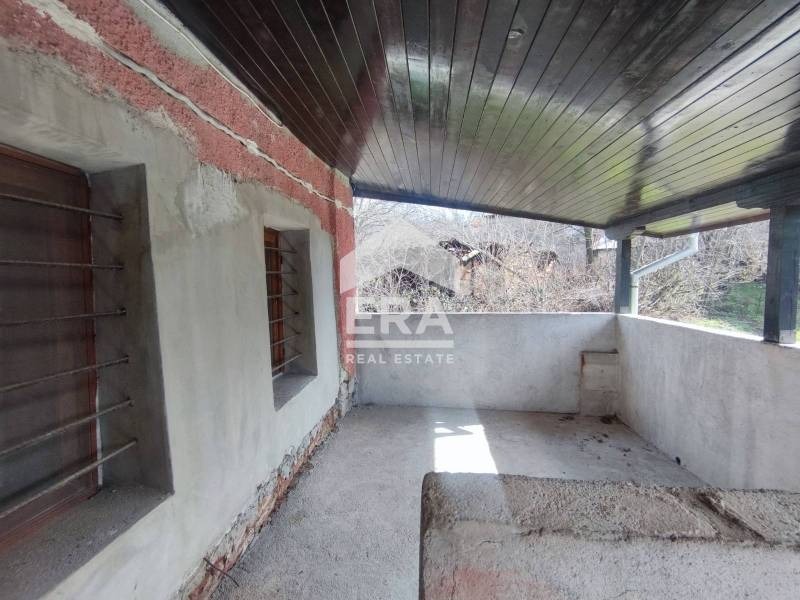 Продава КЪЩА, с. Динево, област Хасково, снимка 6 - Къщи - 53500104