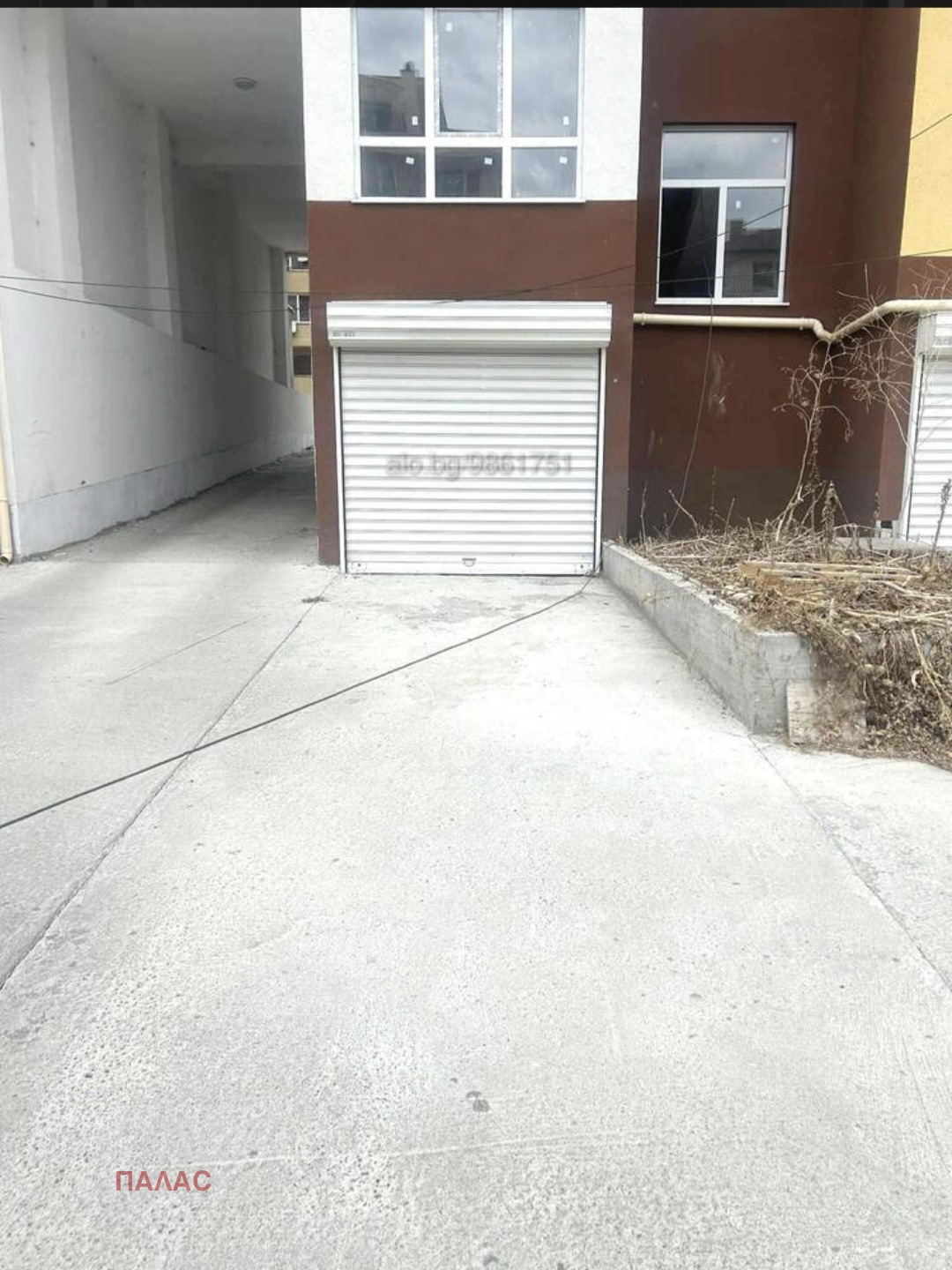 Продава ГАРАЖ, ПАРКОМЯСТО, гр. Бургас, област Бургас