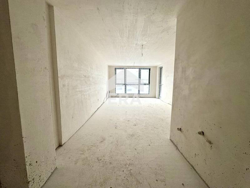 In vendita  1 camera da letto Sofia , Poligona , 78 mq | 13896619