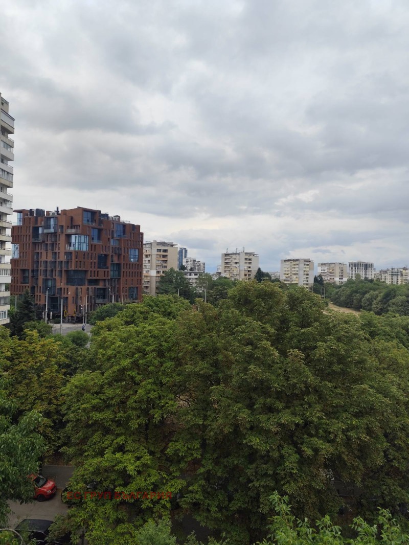 À vendre  1 chambre Sofia , Strelbichte , 68 m² | 98850745