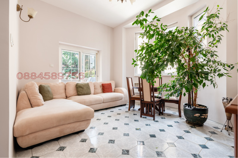 Продава  3-стаен град София , Център , 117 кв.м | 31232694