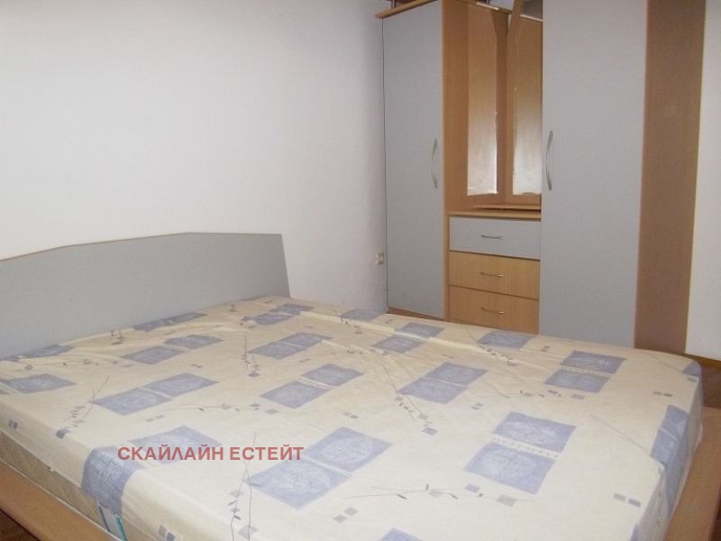 Продава 3-СТАЕН, гр. София, Сухата река, снимка 3 - Апартаменти - 55118489