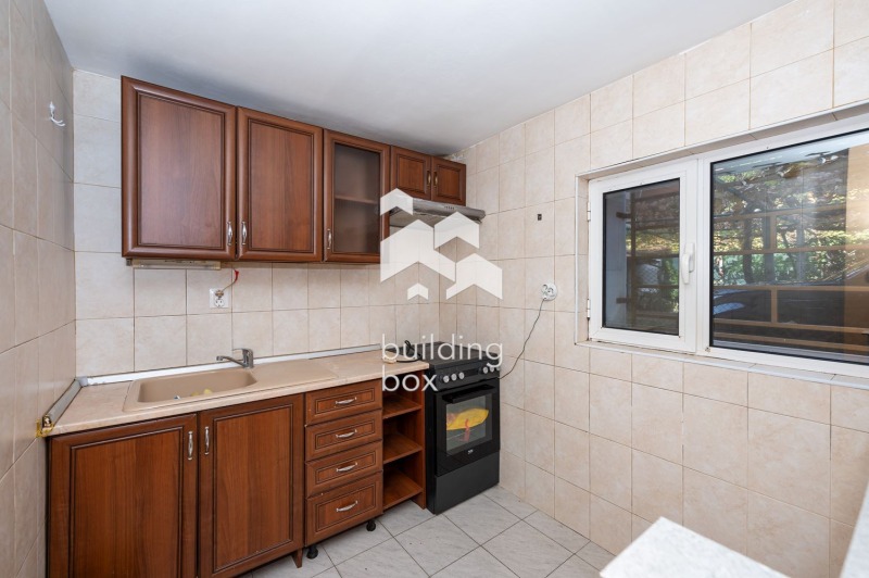 Продава ЕТАЖ ОТ КЪЩА, гр. Пловдив, Христо Смирненски, снимка 5 - Етаж от къща - 53509705