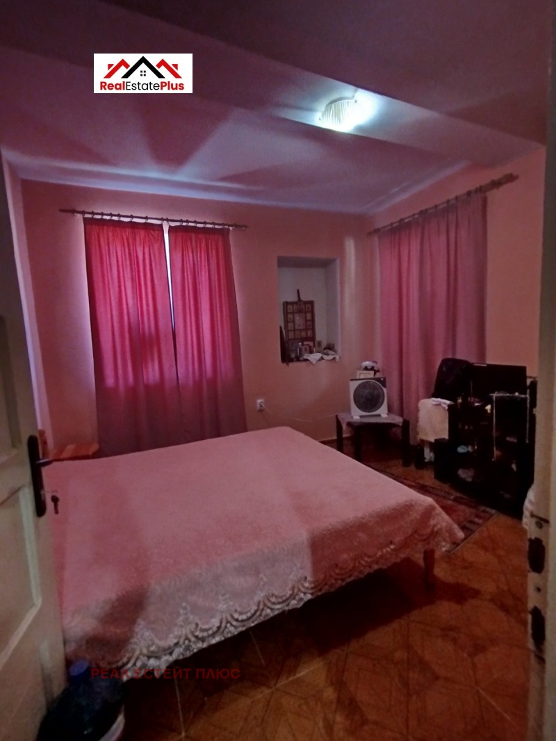 Продава  Къща област Плевен , с. Николаево , 152 кв.м | 37380855 - изображение [10]
