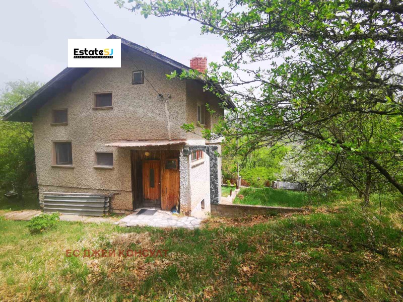 Продава КЪЩА, област Перник, с. Мрамор • 90000 лв. / 46016.27 € • 73266981 1