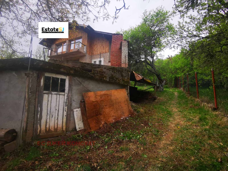 Продава КЪЩА, с. Мрамор, област Перник, снимка 2 - Къщи - 52091190