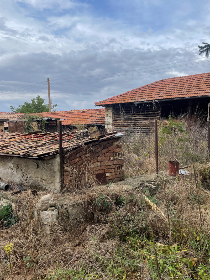 Продава КЪЩА, с. Горски Сеновец, област Велико Търново, снимка 3 - Къщи - 53436830