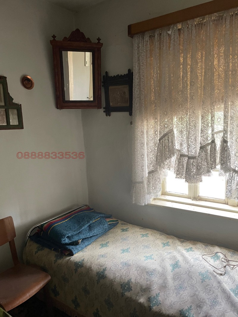 Продава КЪЩА, с. Горски Сеновец, област Велико Търново, снимка 10 - Къщи - 53436830