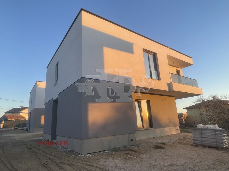 Продава КЪЩА, гр. Варна, м-т Боровец - юг, снимка 3 - Къщи - 52533097