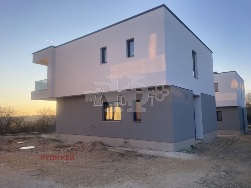 Продава КЪЩА, гр. Варна, м-т Боровец - юг, снимка 4 - Къщи - 52533097