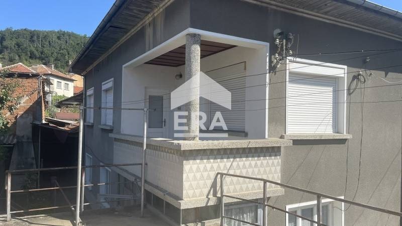 Продава КЪЩА, гр. Дряново, област Габрово, снимка 3 - Къщи - 53384680
