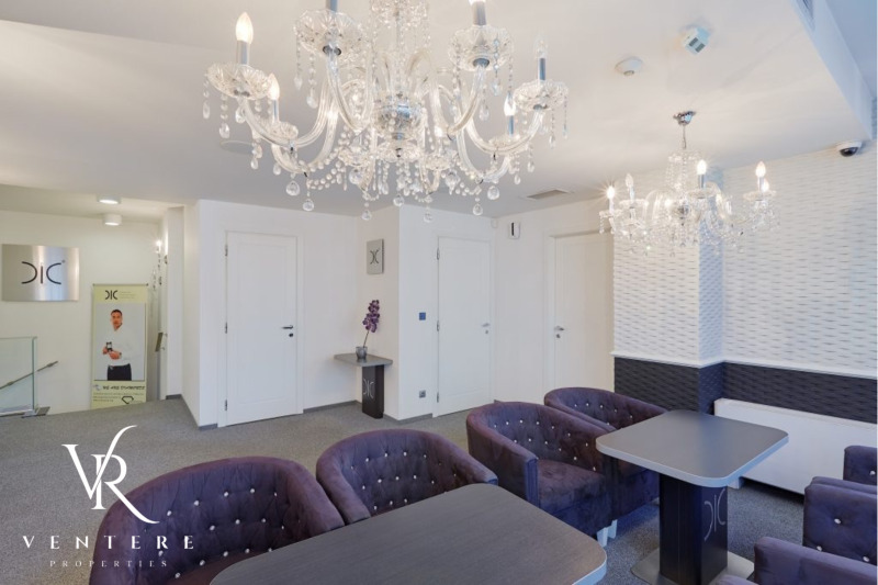 Продава МАГАЗИН, гр. София, Изток, снимка 2 - Магазини - 53446514